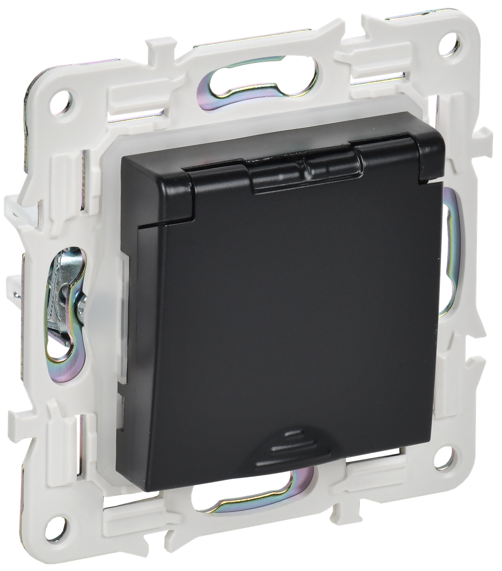 SKANDY Розетка 1-местная с заземлением с защитными шторками и крышкой 16А IP44 SK-R11Bl черный IEK