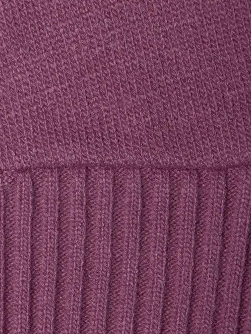 Капор женский вязаный