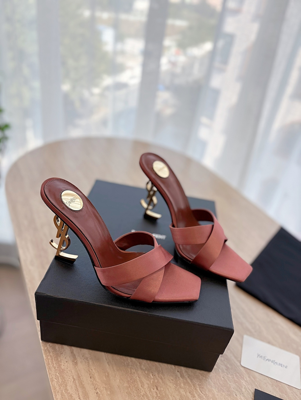 Saint Laurent Mules
