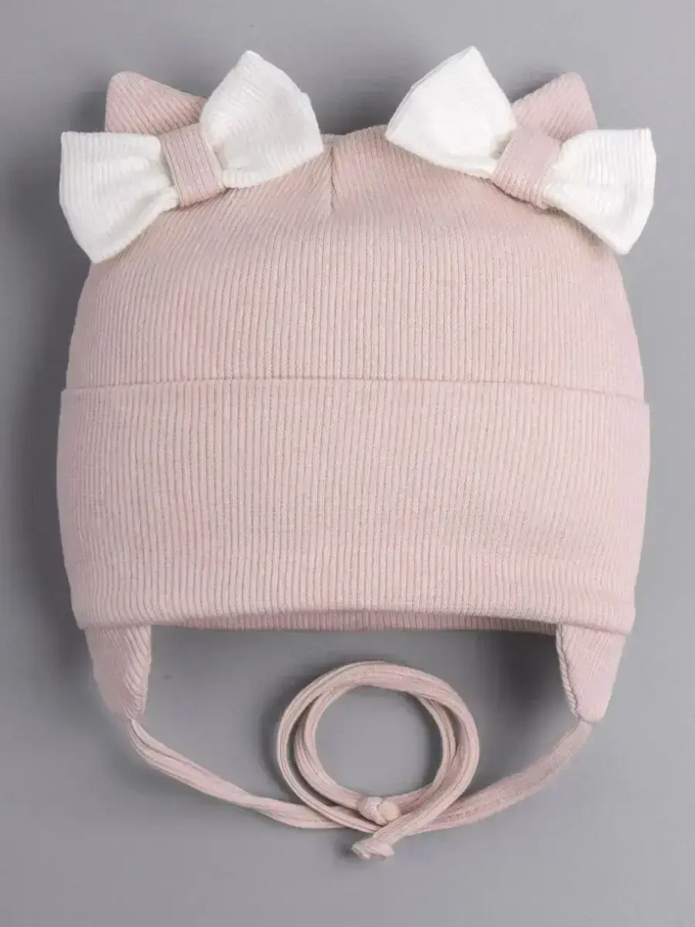 Шапка с ушками для девочки трикотажная на завязках