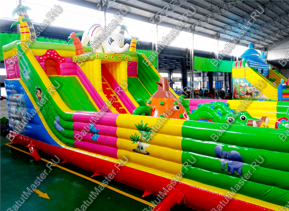 Коммерческий надувной батут "Сафари парк" 12*7*7 м