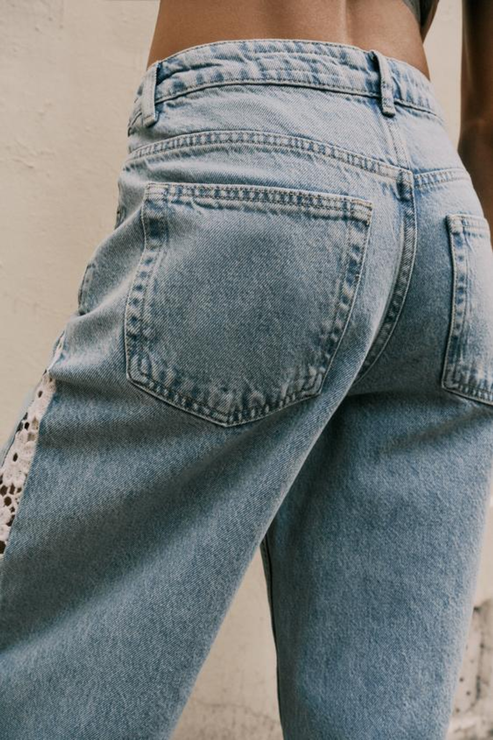 ZARA ДЖИНСЫ Z1975 WIDE LEG С ВЫСОКОЙ ПОСАДКОЙ И КОМБИНИРОВАННОЙ ВЯЗКОЙ КРЮЧКОМ, ВЫЦВЕТШИЙ СИНИЙ