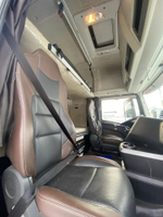 FAW J7 4x2 Седельный тягач CA4180P77K25E5 (Дизельный, 12,5 л, 553 л.с., АТ)
