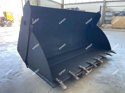 Ковш 4 в 1 на Фронтальный погрузчик Komatsu