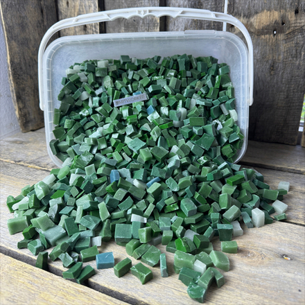 V1.K.green смальта разноформатная колотая зеленых оттенков