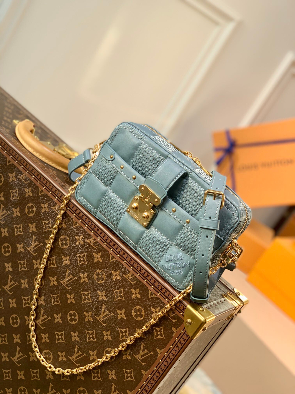 Louis Vuitton Troca PM