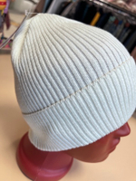 Шапка на девочку демисезон