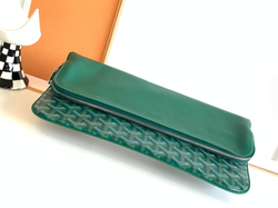 Goyard Sainte-Marie MM Clutch