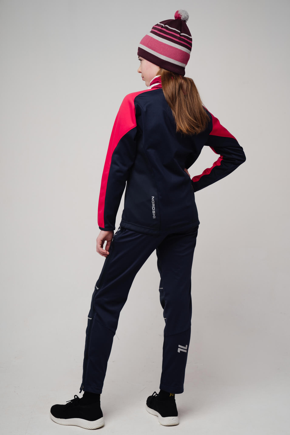 Куртка разминочная NORDSKI PREMIUM Pink/Blueberry, детская, NSJ482951