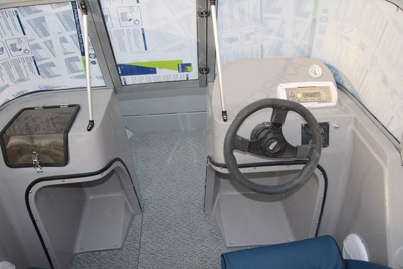 Катер Berkut M-DC