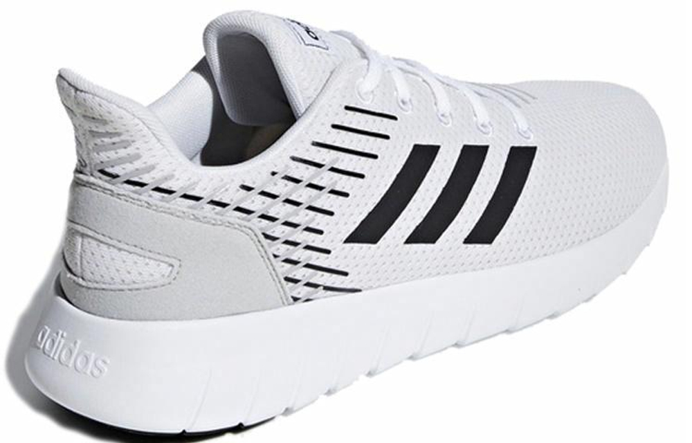 Кроссовки Adidas Asweerun