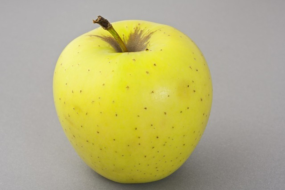 Яблоки Голден, 1 кг
