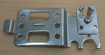 Петля двери духовки Indesit (Индезит)/Ariston (Аристон) C00377660 (меняются парно)