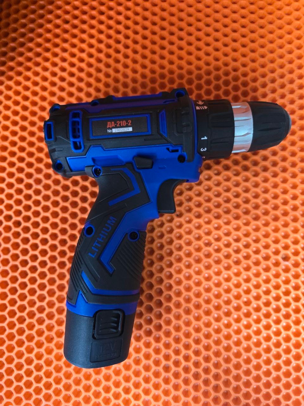 Шуруповерт Витязь ДА-210-2