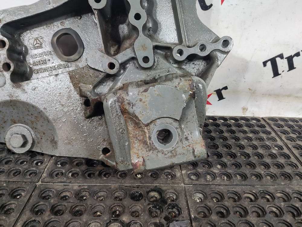 Кронштейн рессоры передней правый 2023г.