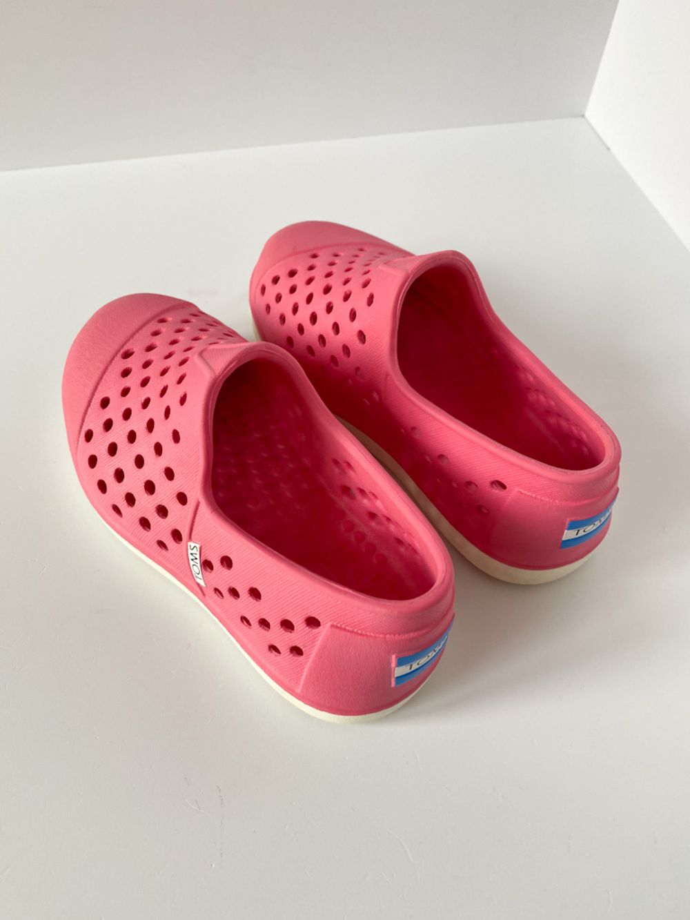 Резиновые туфли Toms, 24