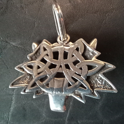 Подвеска. Амулет Ведьмака