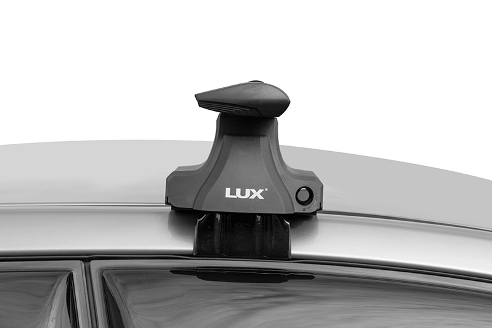Багажник D-Lux 1 на гладкую крышу крыловидные дуги 130 см.