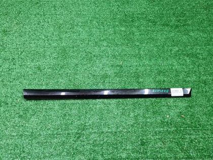 Накладка двери задняя левая BMW X7 G07 (2019-н.в.)