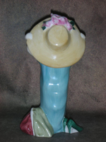 Статуэтка. Фарфор. Модница. Royal Doulton. Англия