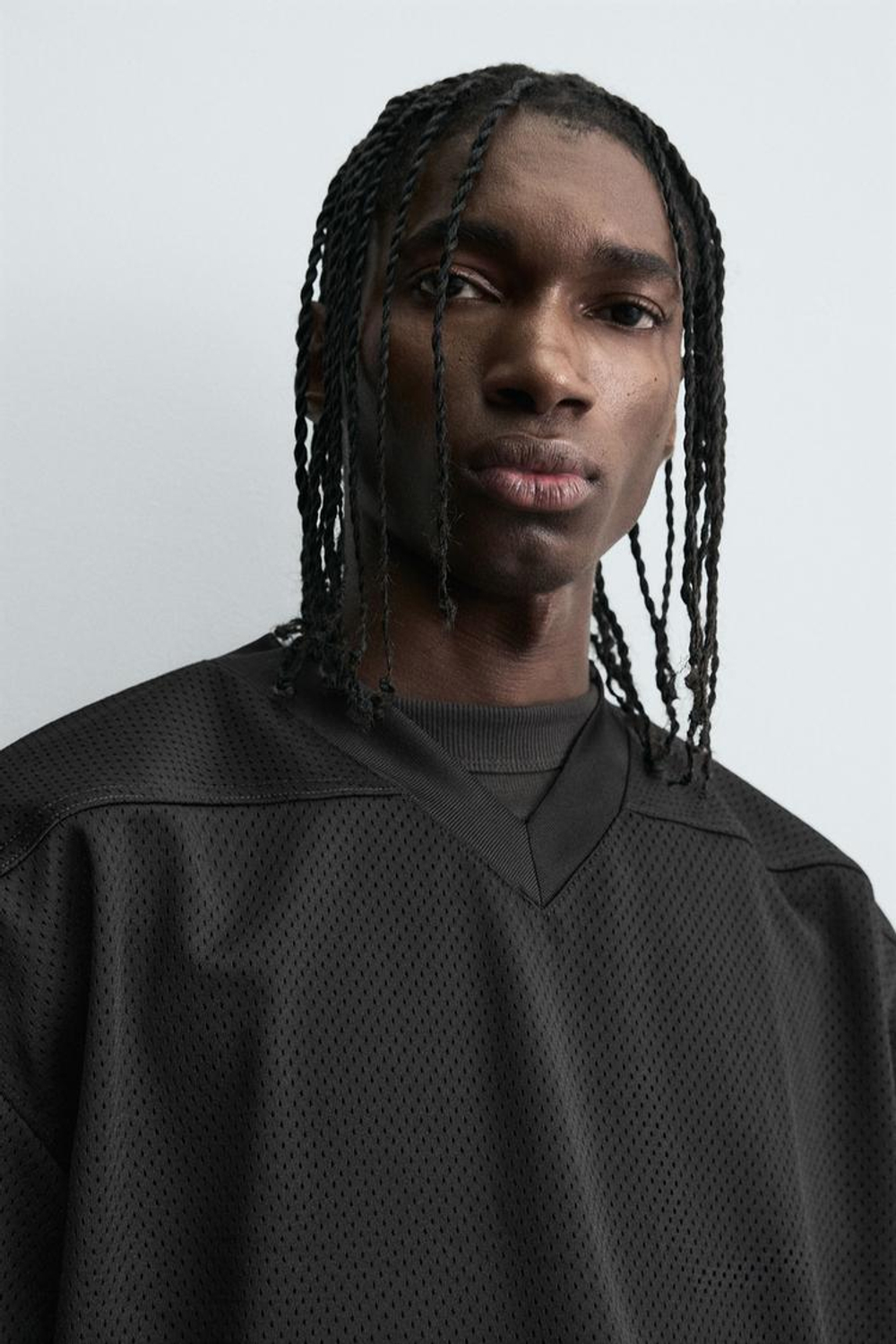 ZARA ФУТБОЛКА СВОБОДНОГО КРОЯ, ЧЕРНЫЙ