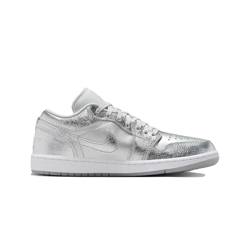 Женские кроссовки Air Jordan 1 Low SE 'Metallic Silver' FN5030-001
