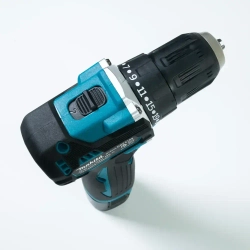 Makita, шуруповерт аккумуляторный, от аккумулятора, 16.8 В, 40 Нм, 2 акб