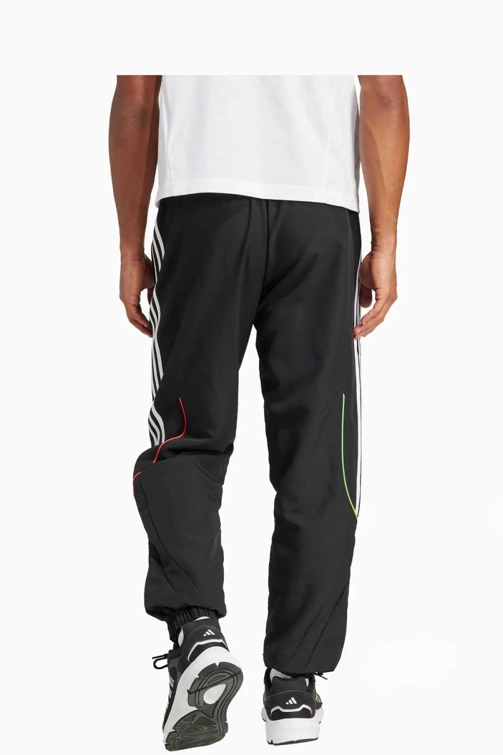 Штаны adidas Juventus FC 24/25 Urban Purist Track - черный