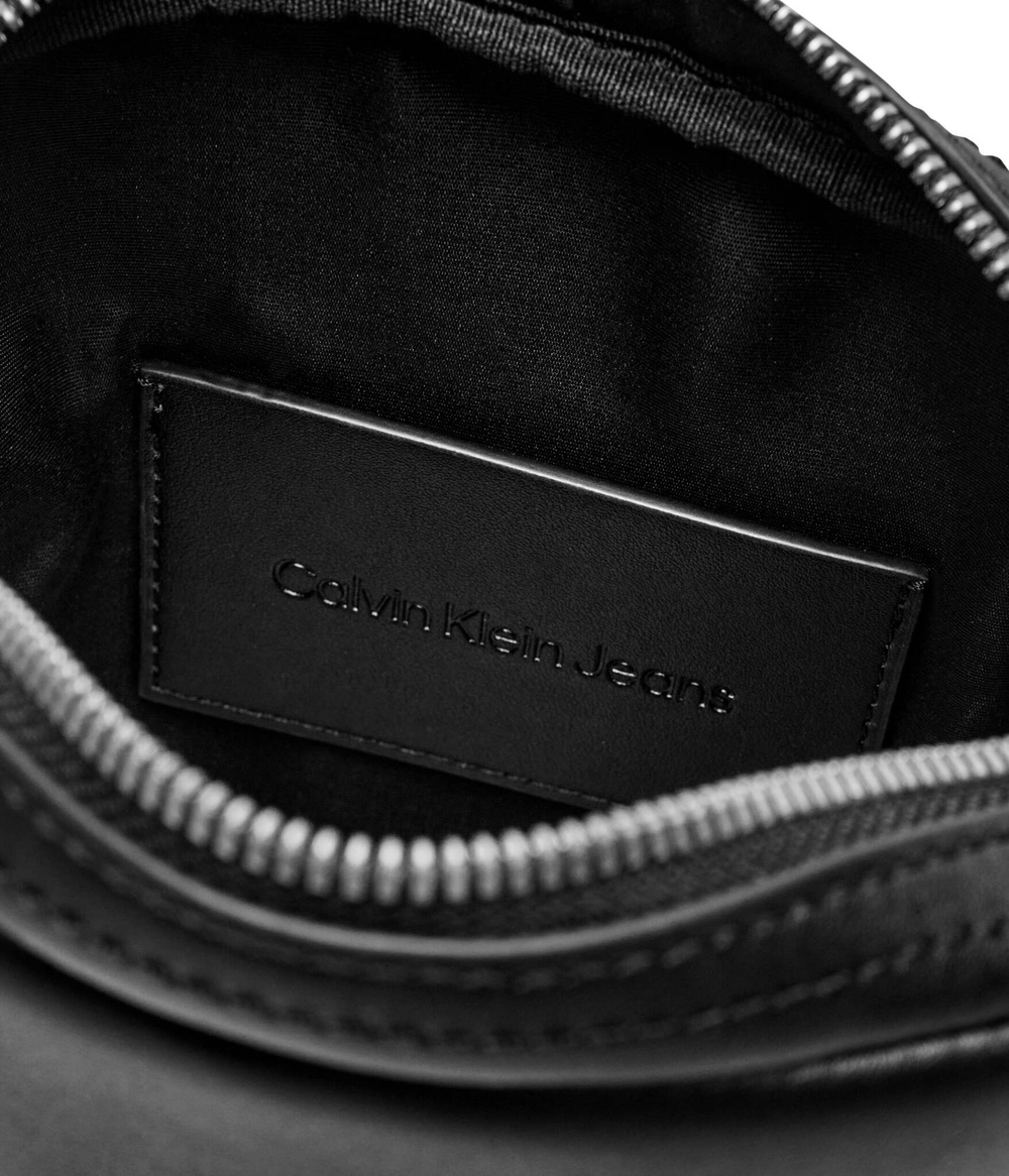 Сумка кросс-боди Aop CALVIN KLEIN JEANS - черный(K50K512564)