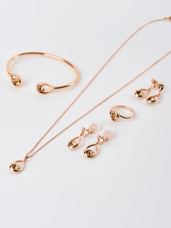 Клипсы-капли Белла с кристаллами Swarovski шампань