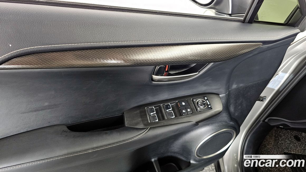 Lexus NX300h 슈프림 (08.2019)