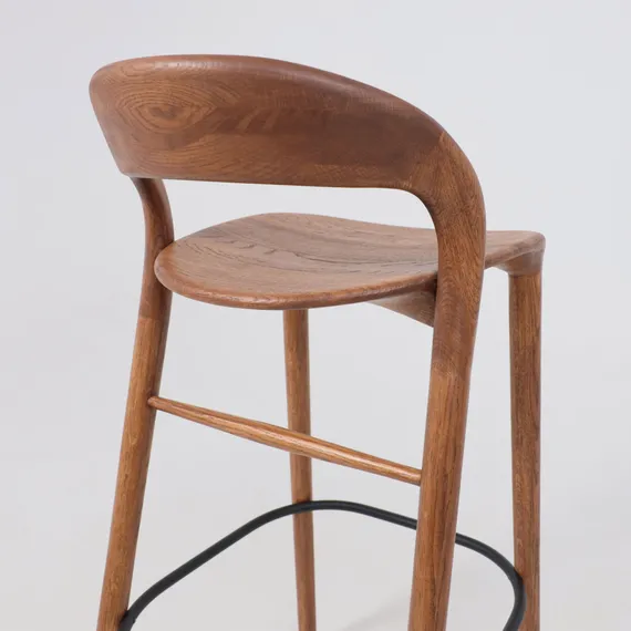 Барный стул Ofer из массива дуба темный