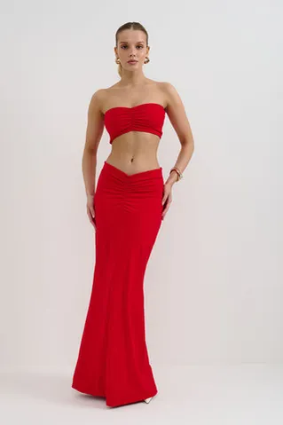 Юбка с драпировкой на бедрах из вискозы красного цвета