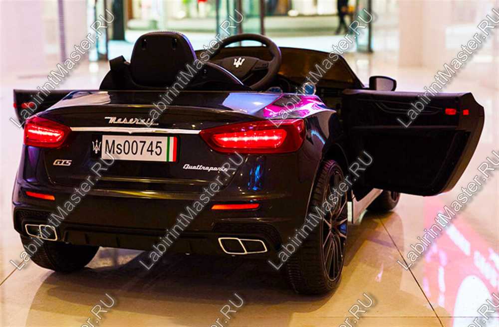 Детский электромобиль "Maserati" черный