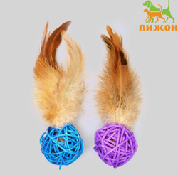 Игрушка для кошек «Шар из лозы с пером», 3.8 см