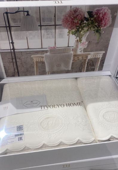 Набор полотенец ANTOINETTE крем 2 пр. TIVOLYO HOME