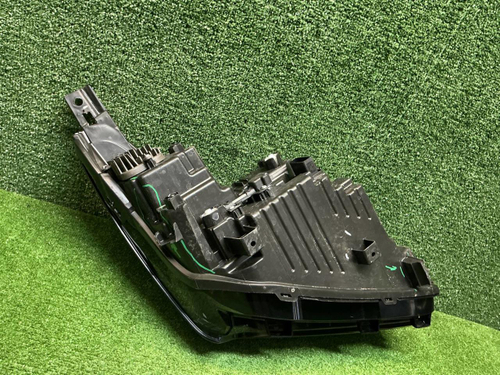 Фара левая Geely Coolray (2023-н.в.) LED