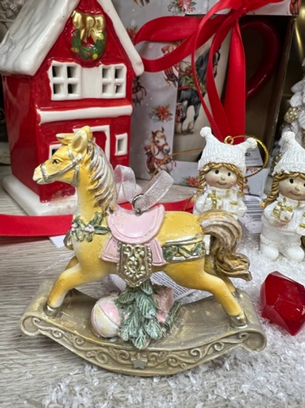 826250 Фигурка подв. "Лошадь-качалка" 7*2*7,5см