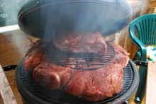 Керамический гриль Big Green Egg XL XLarge (очень большой), 61 см, на ножках с рукояткой
