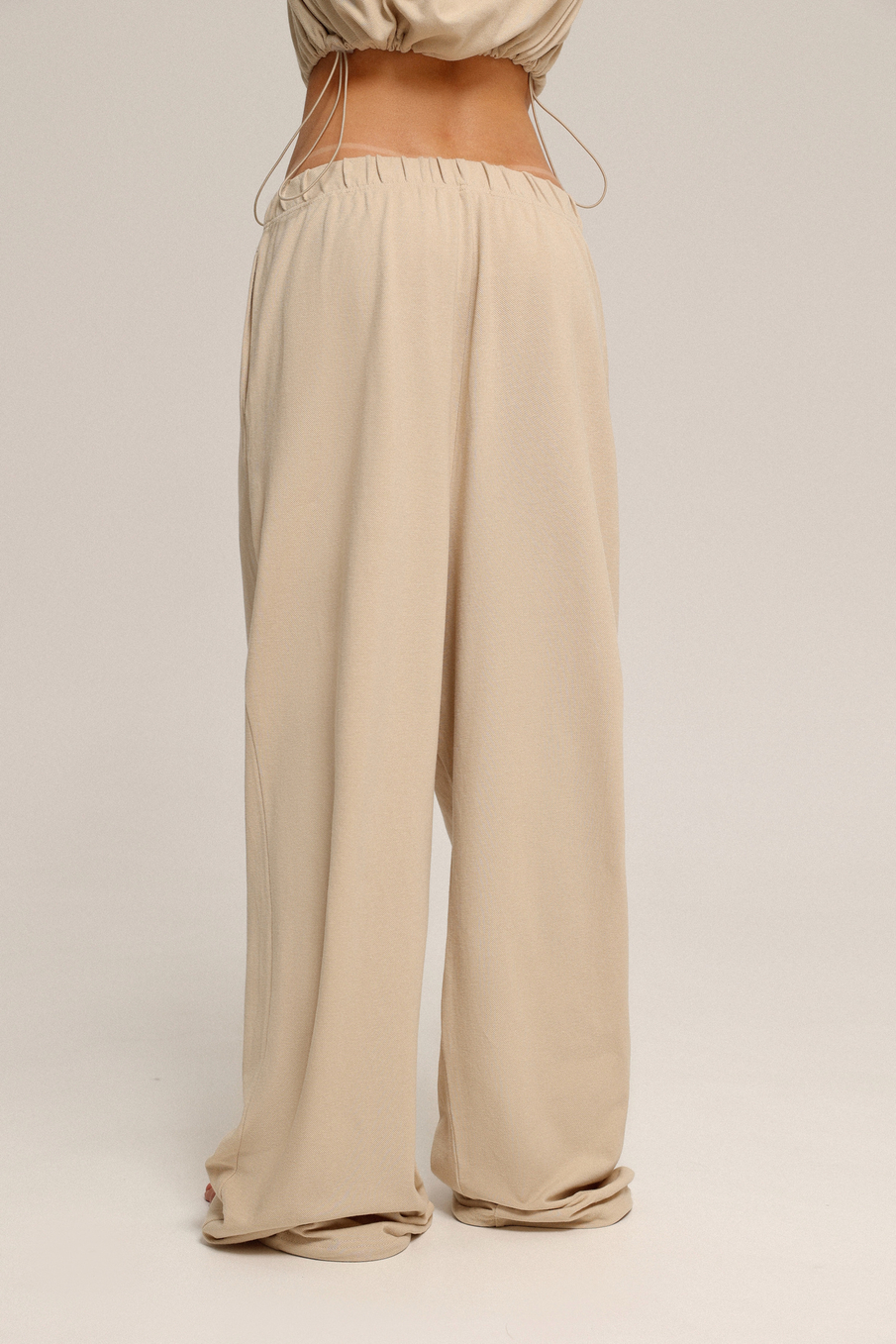 Брюки из пике на тонкой резинке