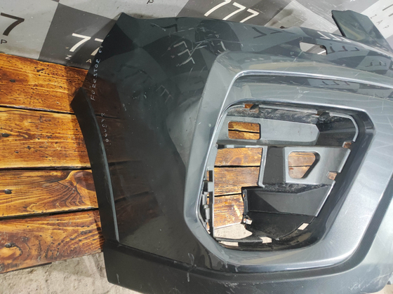 Бампер передний Subaru Forester 5 (SK) 18-21 Б/У Оригинал 57704SJ000