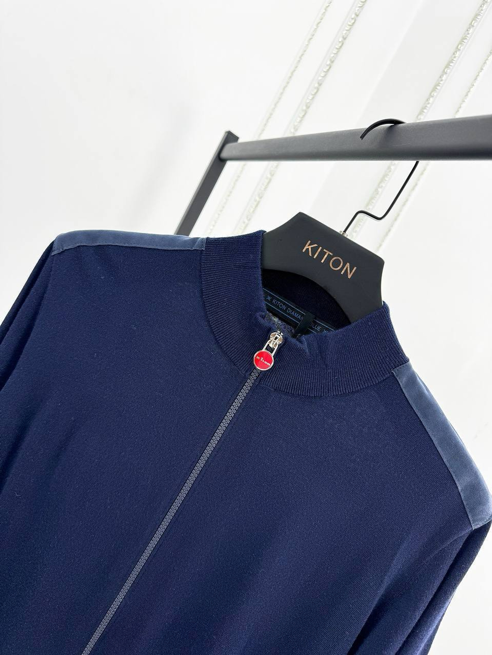 Кардиган Kiton