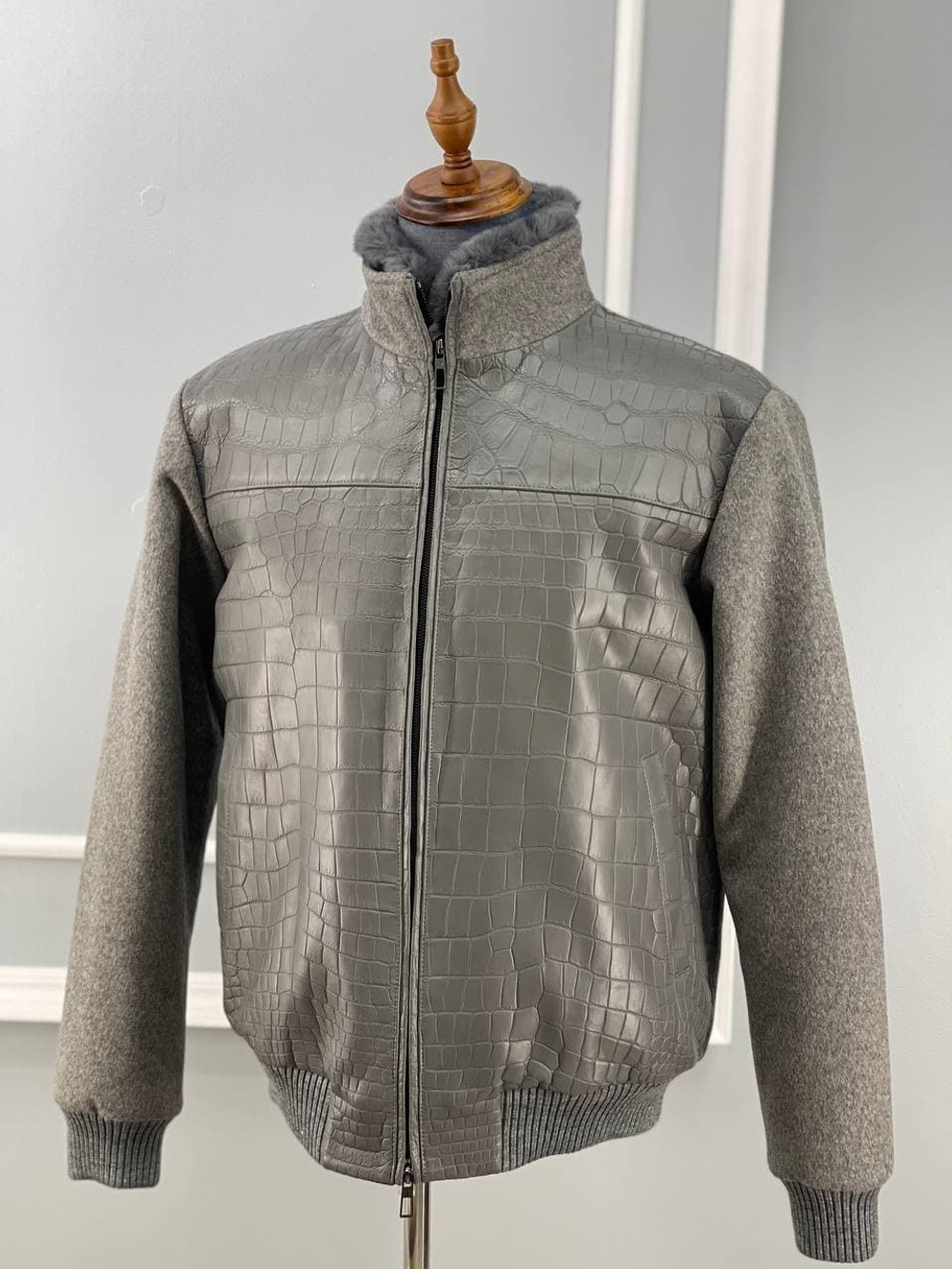 Куртка Loro Piana с мехом