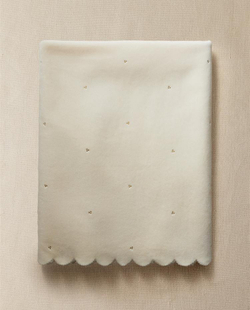 ZARA HOME ДЕТСКИЙ ФЛИСОВЫЙ ПЛЕД С ВЫШИВКОЙ, КРЕМОВЫЙ