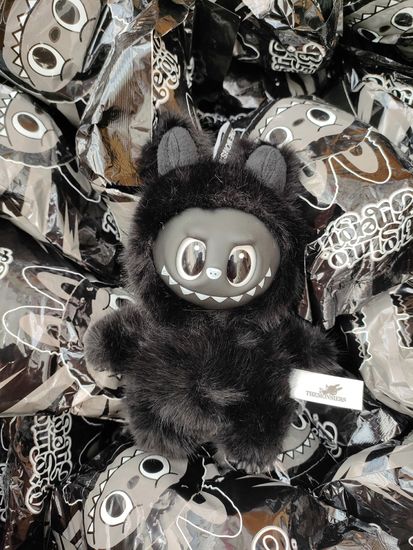 Мягкая игрушка чёрный "Лабубу" , 16 см