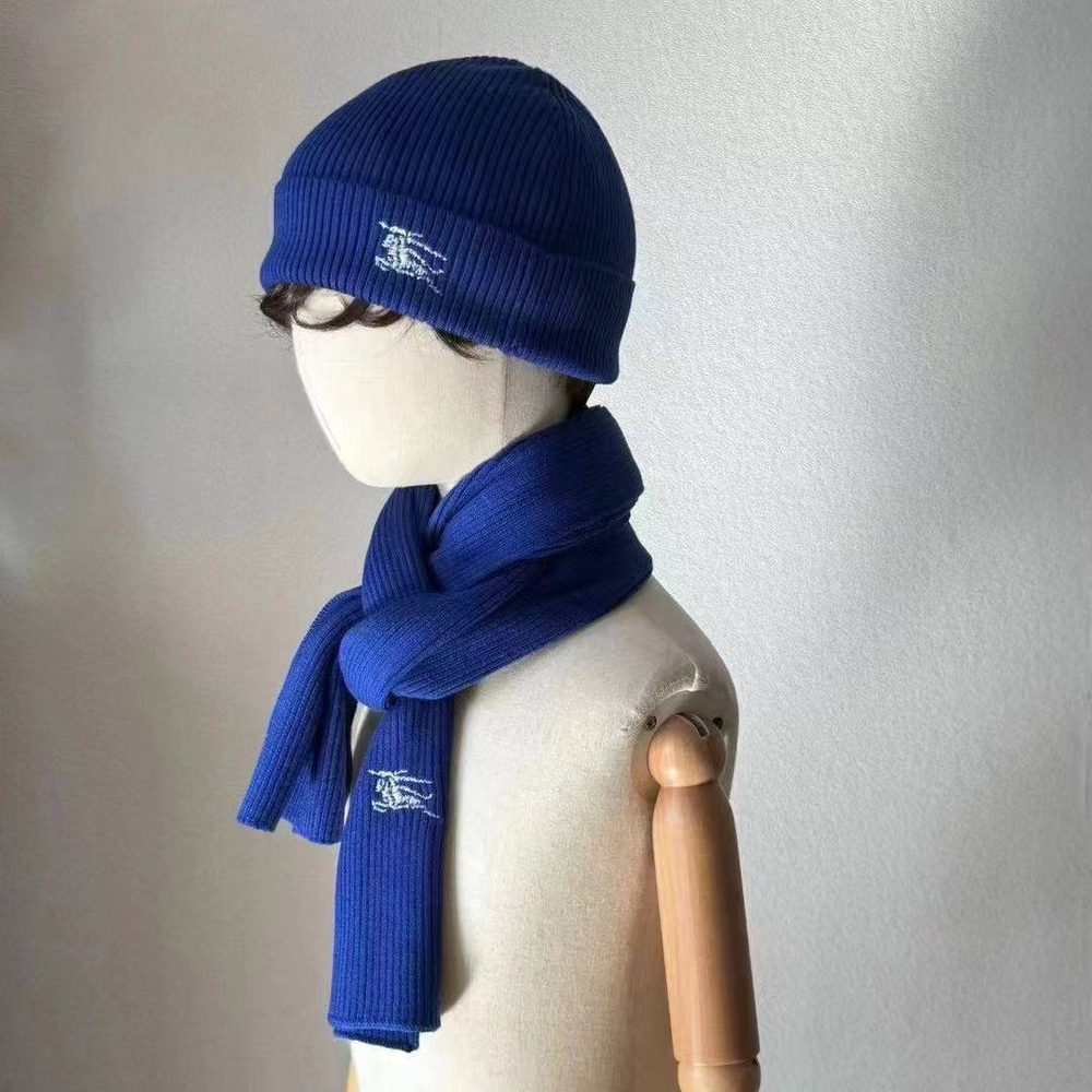 Комплект Burberry (шапка + шарф)