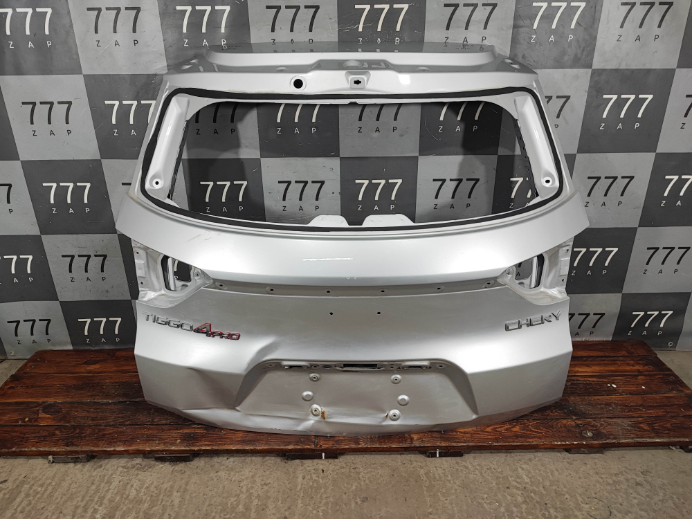 Крышка багажника Chery Tiggo 4, Tiggo 4 Pro 18-нв Б/У Оригинал 552000261AADYJ