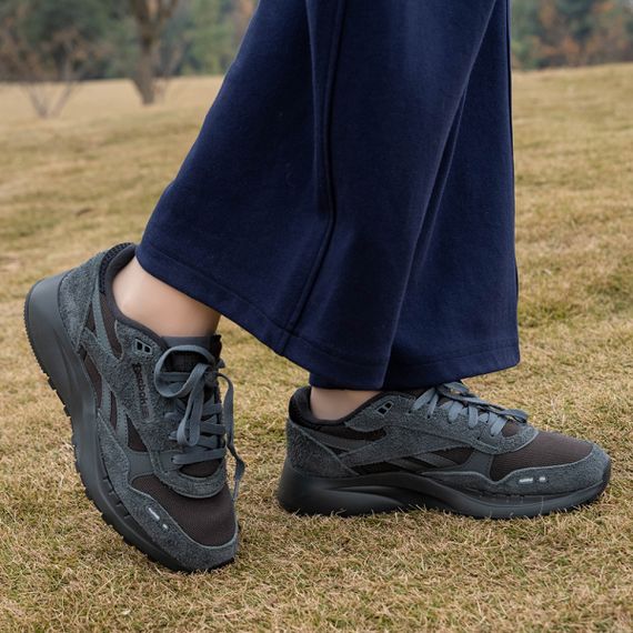 Классические кожаные кроссовки Reebok, Низкие Черные кроссовки