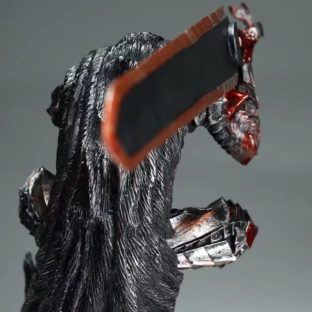 Фигурка "Берсерк - Гатс в броне берсерка"