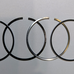 -t Кольца поршневые 152FMI 110см3